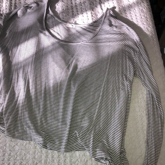 black and white striped long sleeve tee - Picture 2 of 2